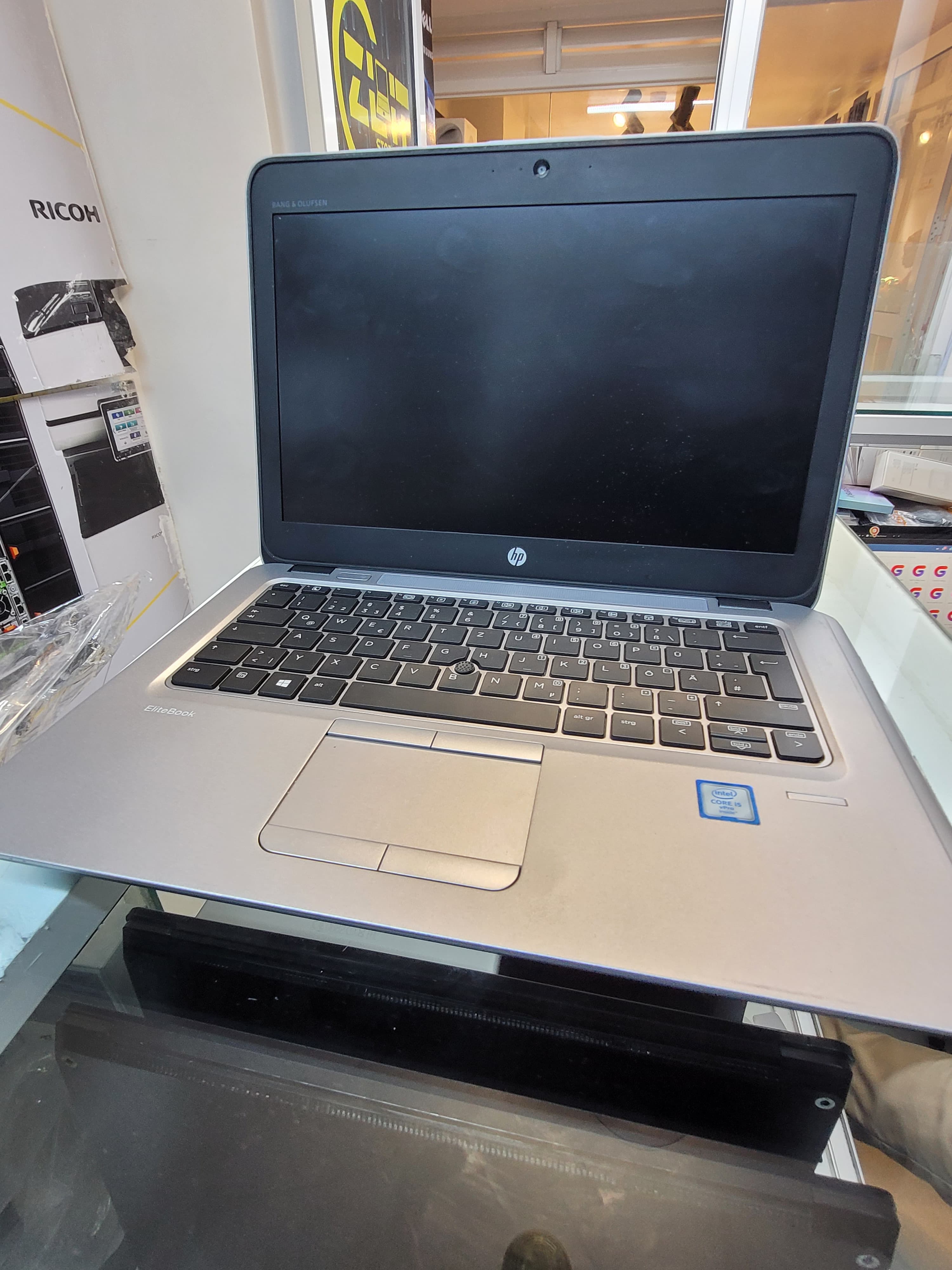 HP EliteBook 820 G3. i5 6TH GEN| 8GB RAM 256GB SSD. SILVER. It is a  G3 is a powerful, thin, and lightweight laptop designed for business professionals who require a balance of portability.