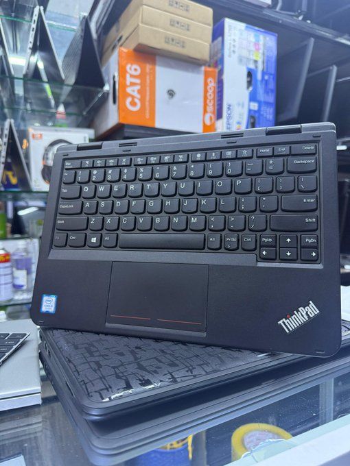 LENOVO THINKPAD 11E 5TH GEN WITH QUAD-CORE CELERON N4100 (1.1→2.4 GHz), 4 GB RAM + 128 GB SSD, 11.6″ HD ANTI-GLARE SCREEN, INTEGRATED UHD GRAPHICS 600, COMPACT LIGHTWEIGHT BUILD WITH USB-C / HDMI / ET