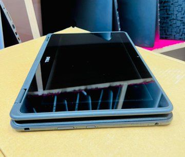 DELL LATITUDE 3189 2-IN-1: INTEL PENTIUM N4200 PROCESSOR, 4GB RAM, 128GB SSD, 11.6-INCH HD TOUCHSCREEN WITH GORILLA GLASS, 360-DEGREE HINGE CONVERTIBLE, INTEGRATED INTEL HD GRAPHICS 505, WI-FI 5, 42WH