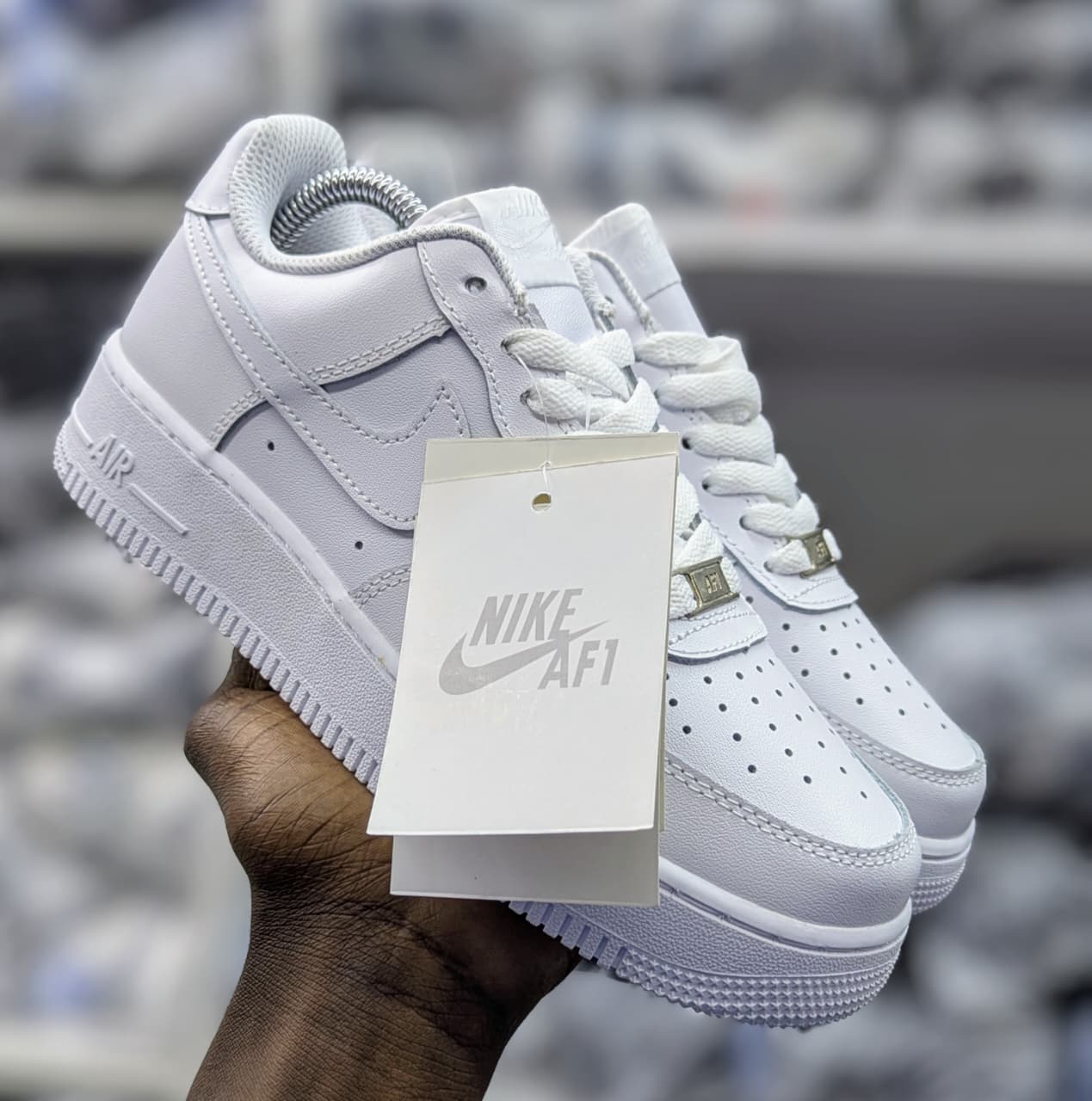 Airforce 1 white affordable leather shoe