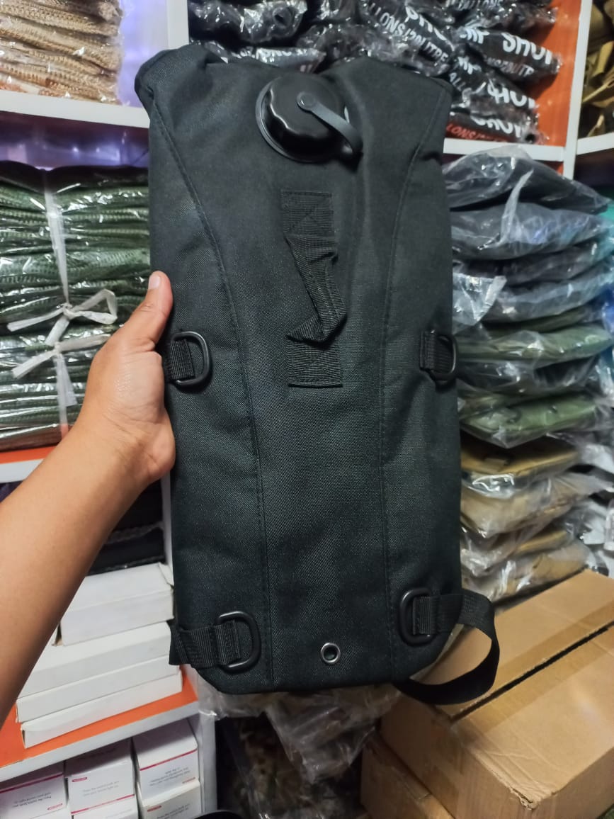 Outdoor Hiking/ Cycling Hydration Camel Bag Backpack With 3Litres Water Bag