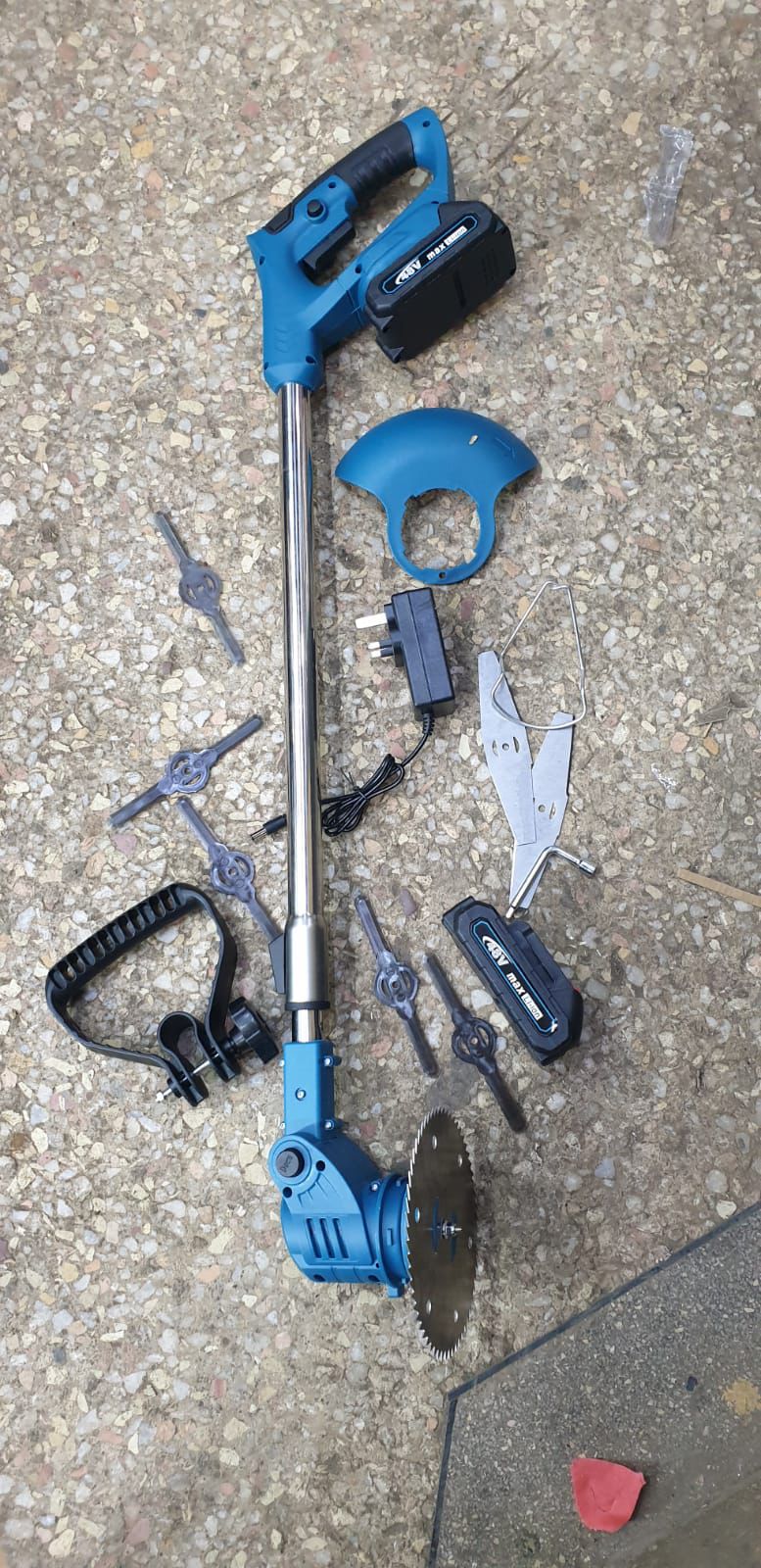 MAKITA CORDLESS BRUSH CUTTER - A string trimmer, is a garden tool for cutting grass, small weeds, and groundcover.