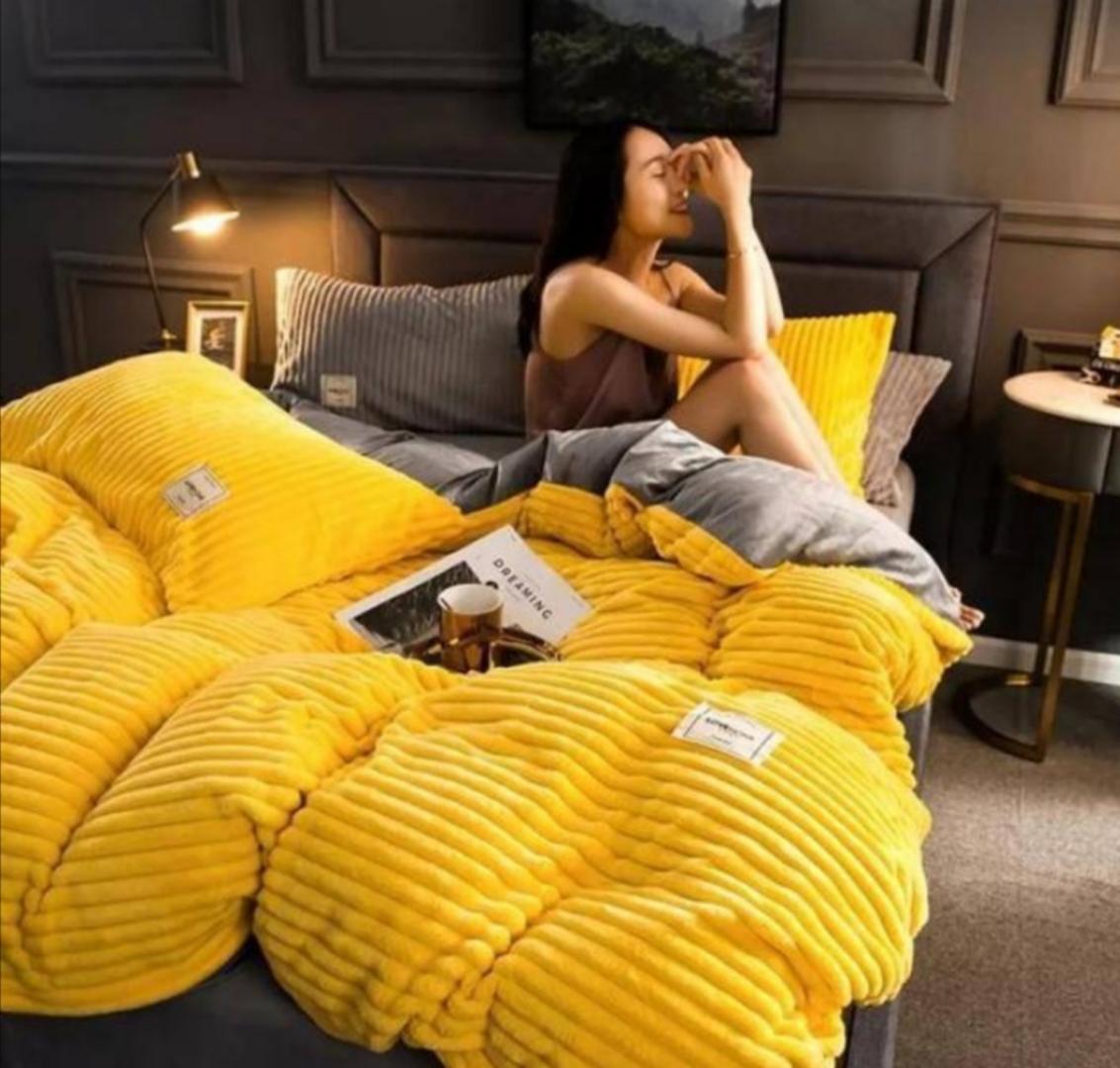 Velvet Duvet: Luxury 6x6 Velvet Duvet – Plush Elegance with Volcanic Warmth for All Seasons