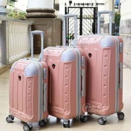 🥭🥭3 Pieces PVC High Quality Travel Suitcase Travel Bag Travel Briefcase With Wheel🥭🥭Made of durable PVC material Lightweight and easy to transport 3-piece set: large suitcase,