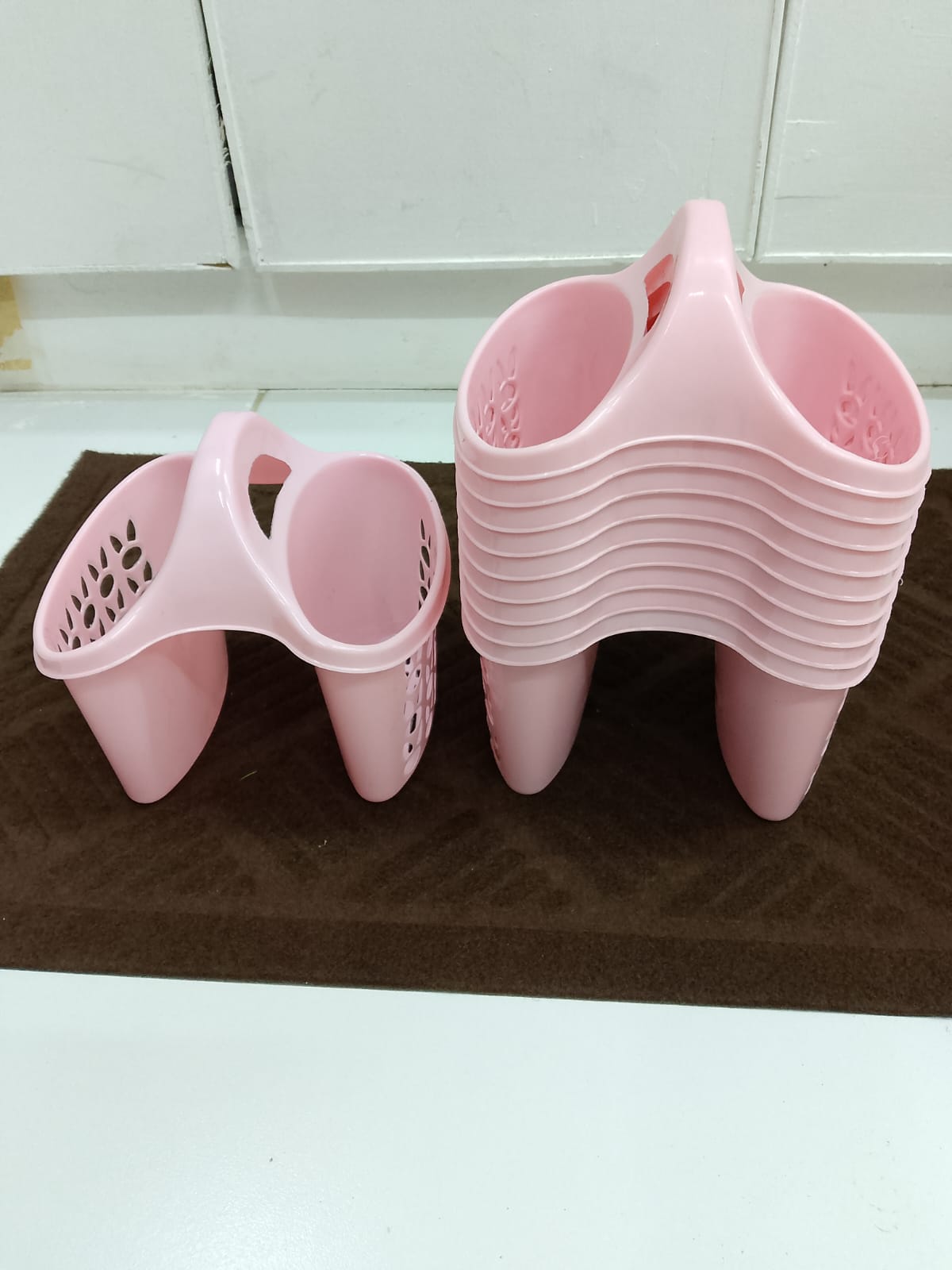 🌟 "Declutter Your Bathroom — Keep Soap and Toothbrushes Dry and Organized with our🤗Toothbrush toothpaste soap or other bathroom essentials holder✨