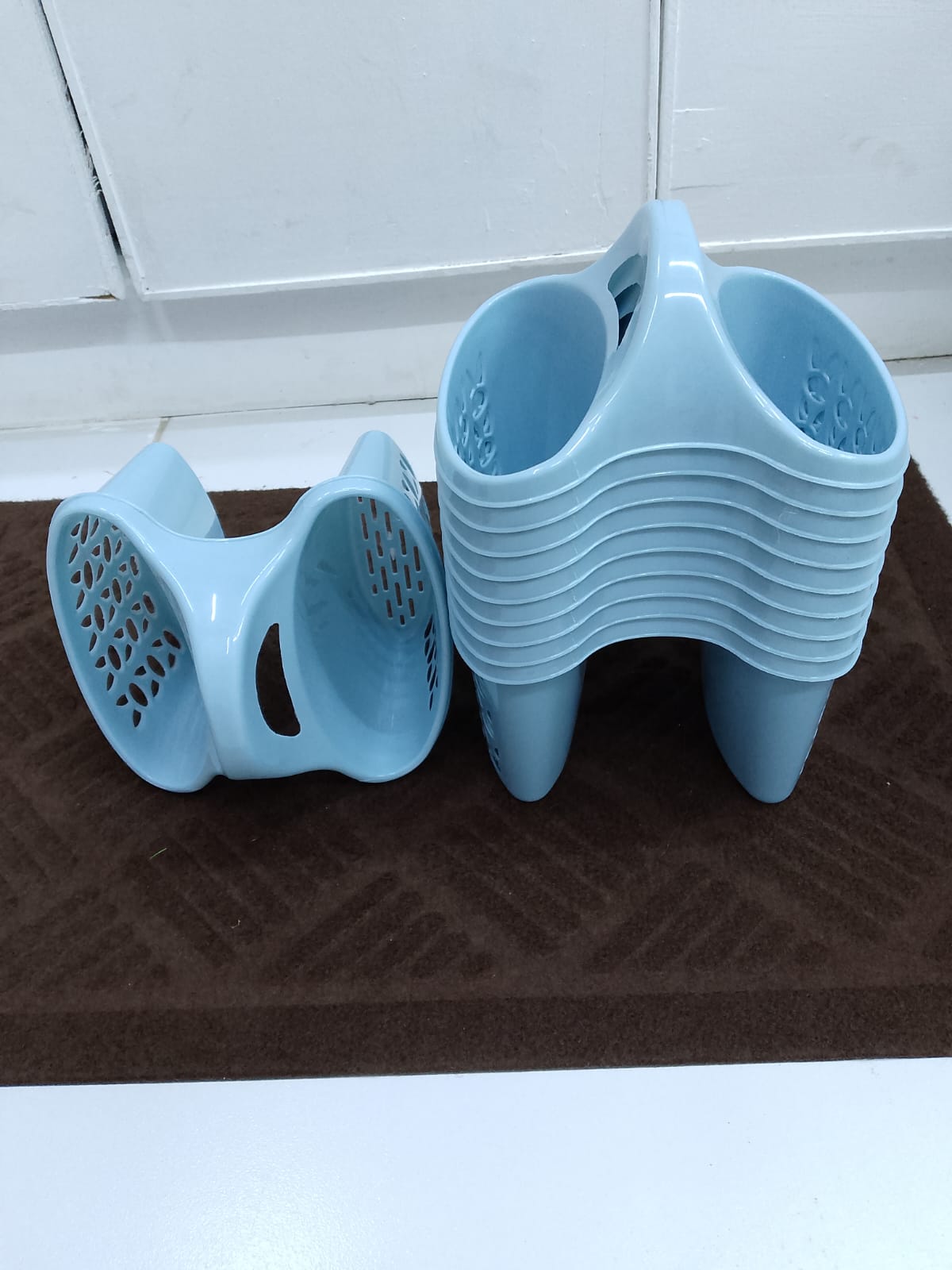 🌟 "Declutter Your Bathroom — Keep Soap and Toothbrushes Dry and Organized with our🤗Toothbrush toothpaste soap or other bathroom essentials holder✨