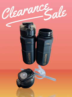 Sports 750ml sports water bottle.
