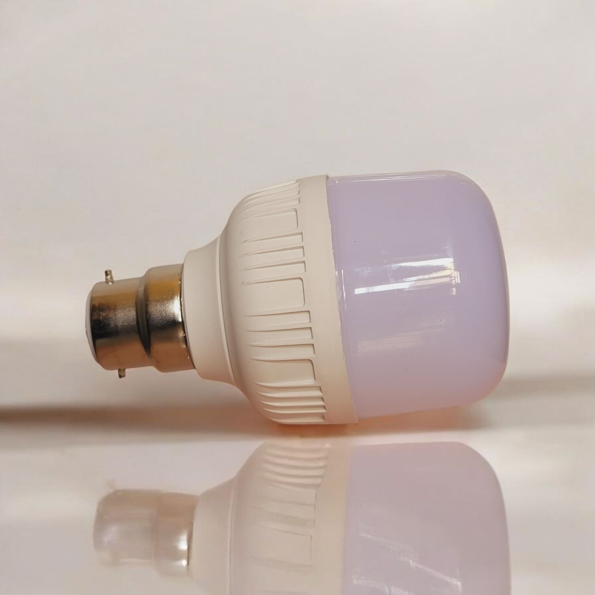 NEW ARRIVALS Generic AVC 10W LED bulb