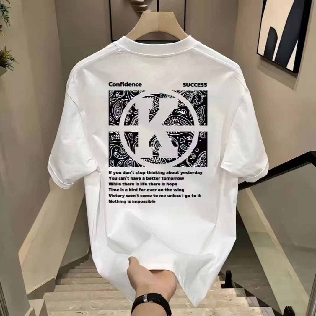 Men's High-Quality Short-Sleeve T-Shirt: American casual crew neck, breathable fabric. Trendy prints in black/white. Versatile for daily/streetwear. Comfortable fit, durable material.