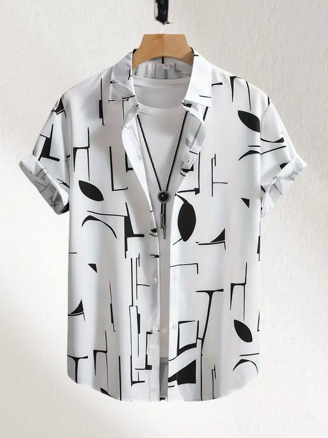 Men's Summer Fashion Short Sleeve Printed Shirts Korean Slim Fit Casual Versatile High-Grade Color Block Trendy Tops for Daily Beach Vacation