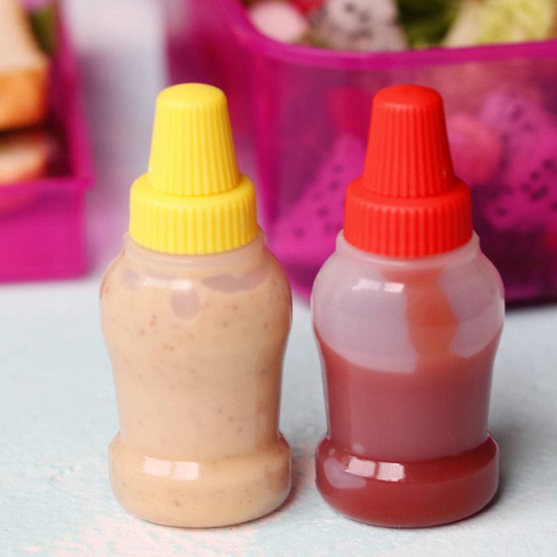 2Pcs Mini Tomato Ketchup Bottle Portable Small Sauce Container Salad Dressing Container Pantry Containers for Bento Box &E-1064