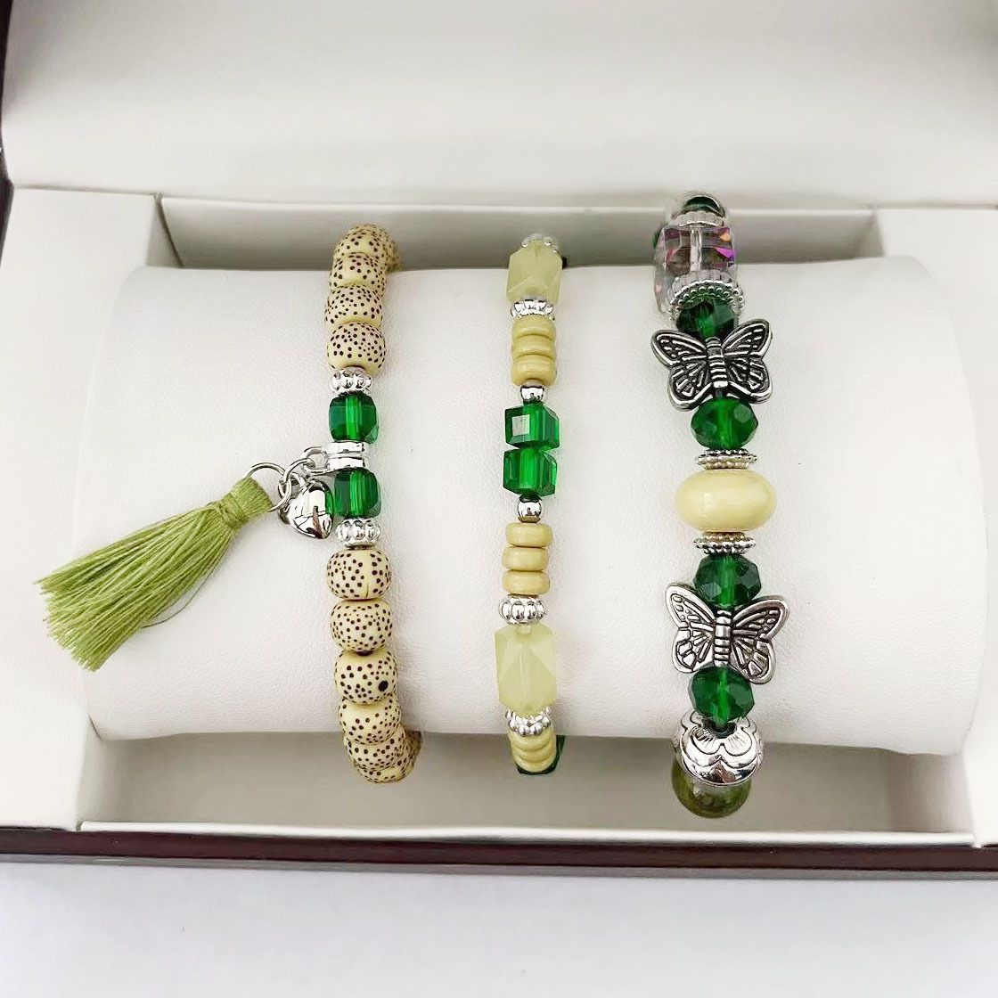 4pcs String Bead Lady Bracelet New Fashion Style Hand Chain Bracelet Set Four-piece Butterfly Bracelet Trendy Hand Jewelry Gift