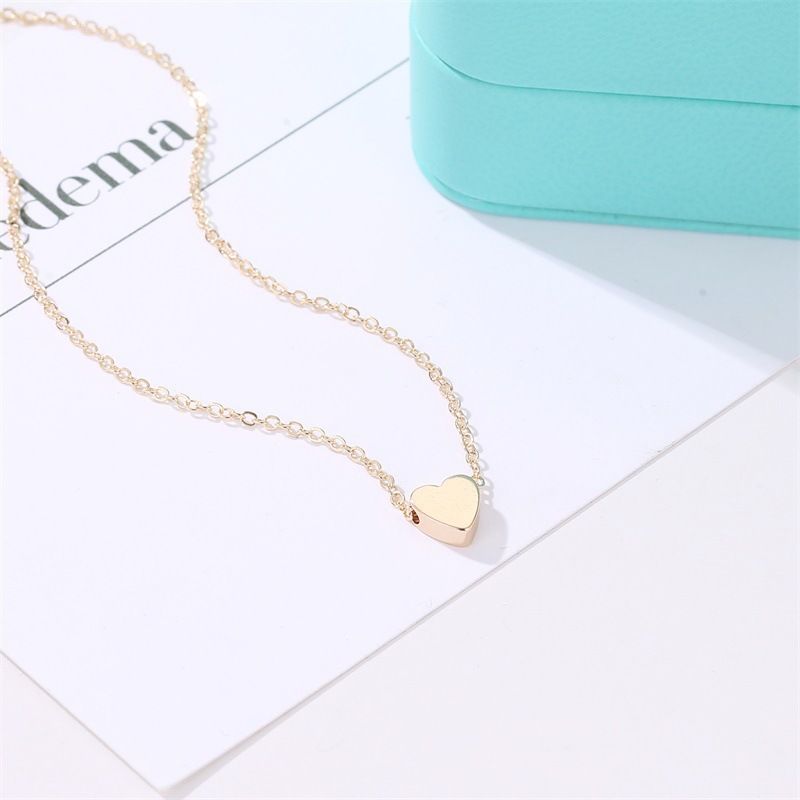 Korean fashion love necklace simple wild peach heart pendant heart-shaped necklace clavicle chain female A-615