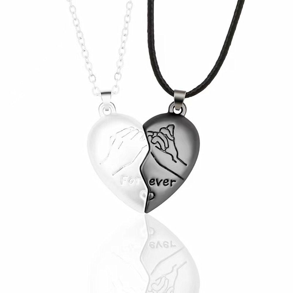 Love Magnetic Attraction Couple Necklace for Women Pair of Pull Hook Heart-shaped Promise Necklace Valentine's Day Gift Jewelry A-1841