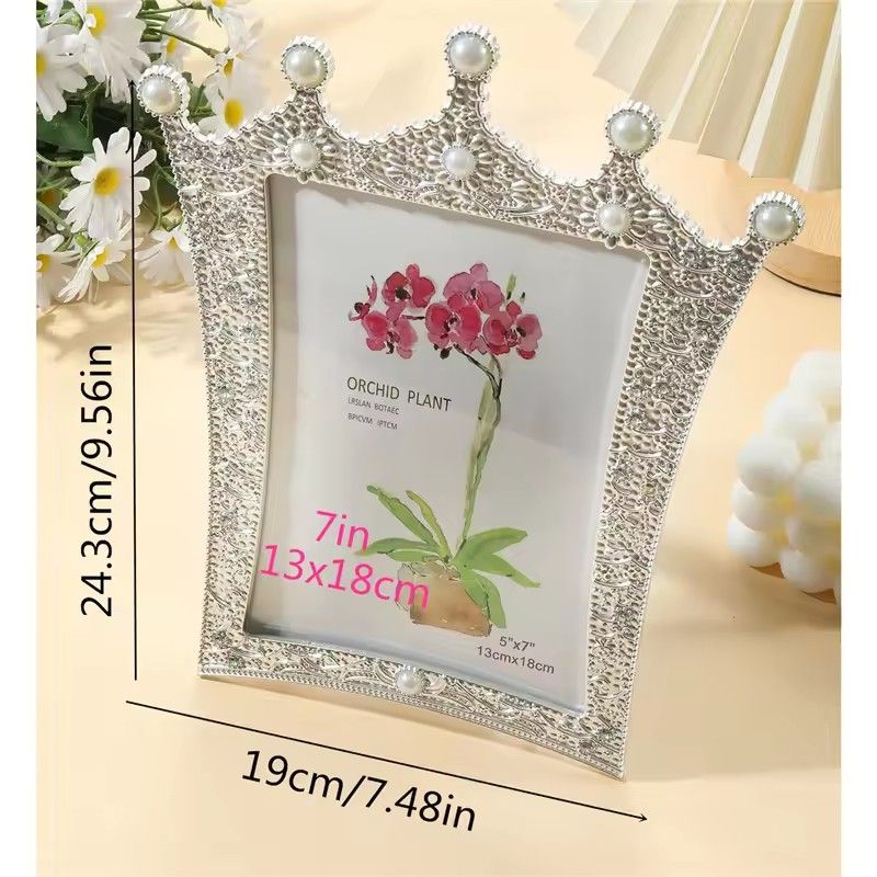 1 children's photo frame inlaid with imitation pearls and rhinestone crowns for room tabletop Christmas and Halloween decoration