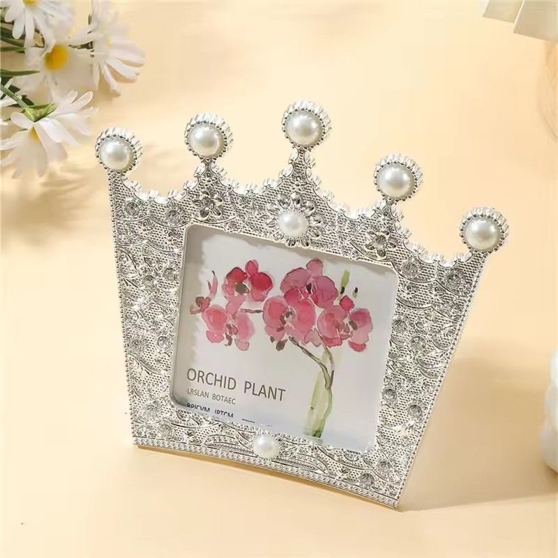 1 children's photo frame inlaid with imitation pearls and rhinestone crowns for room tabletop Christmas and Halloween decoration