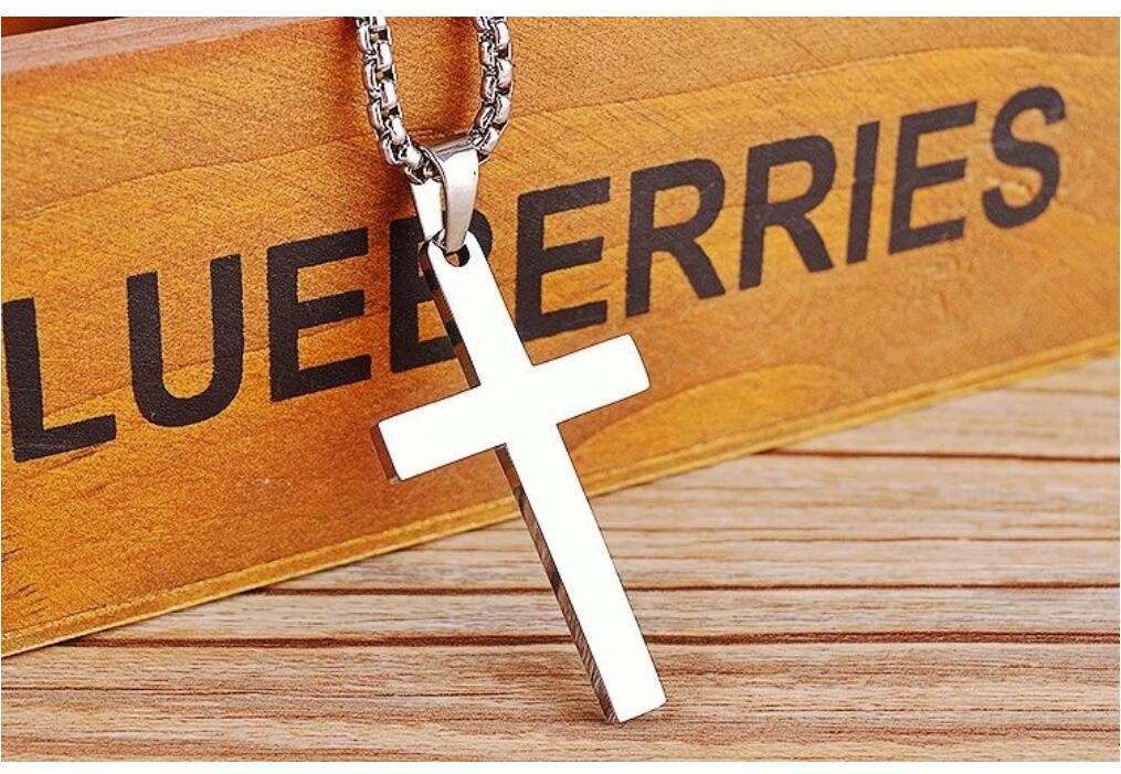 Korean Version Of The Christian Titanium Steel Light Cross Necklace A-1651
