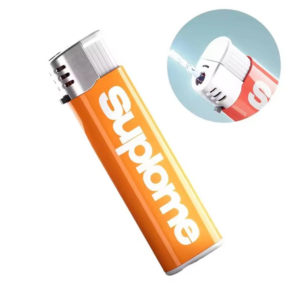 2025 New Magical Lighter Portable Joke Toy Realistic Fun Water Gun Lighter Stress Relieving Toy Water Park