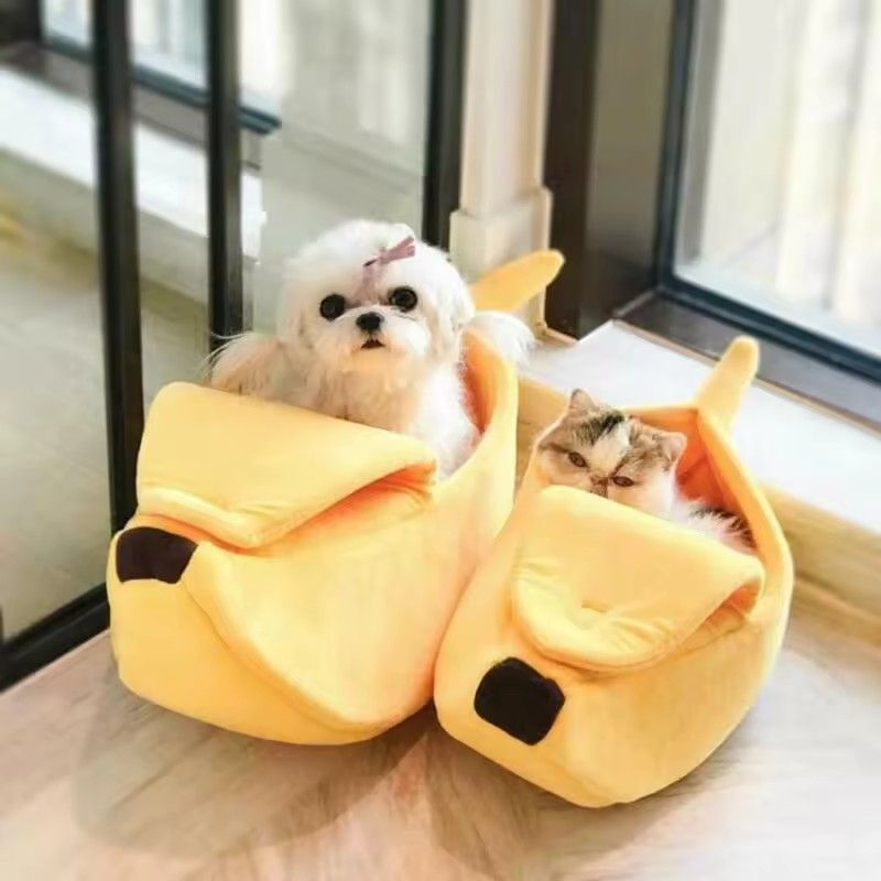 Banana shaped fun and comfortable cat bed, durable and warm portable pet bed, dog bed, cat pad, multi-color cat and dog supplies