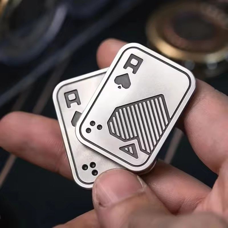 Metal push card EDC stress resistant toy, advanced rotating poker toy, portable magnetic stress reducing toy, adult gift