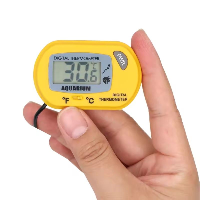 Aquarium LCD digital thermometer, water temperature gauge, aquarium temperature detector, fish alarm, pet supplies, water tools
