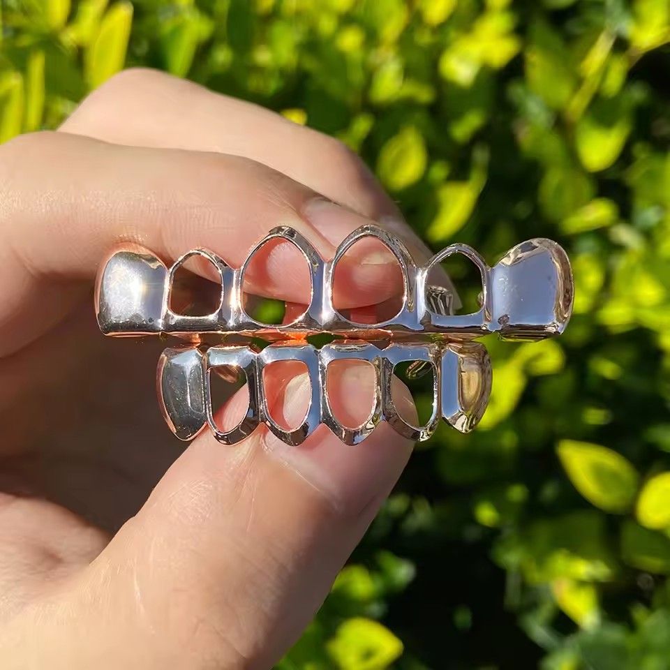Classic 4 Teeth Hollow Shiny Grillz Hip Hop Color Gold Silver Teeth Hats For Women Men Jewelry Halloween Cosplay