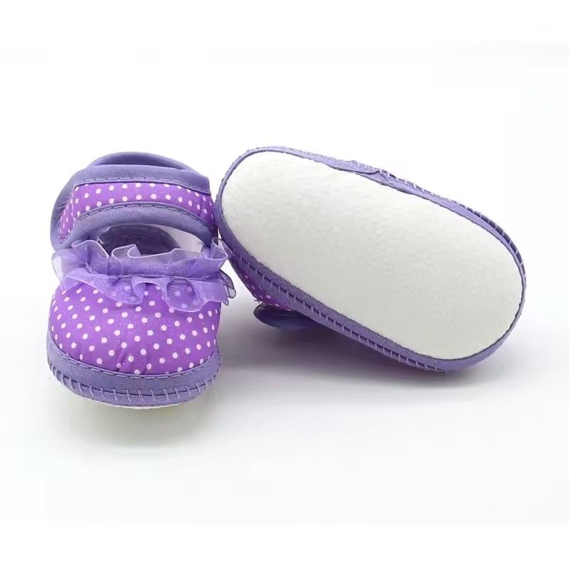 Girls' polka dot sole shoes, soft lace casual shoes, anti slip, wear-resistant, comfortable and easy to walk for newborns