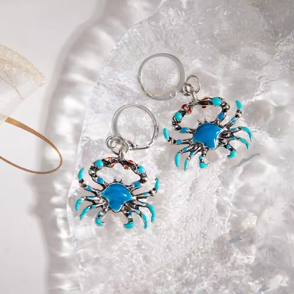 New Fashion Creative Beach Metal Crab Earrings Drip Oil Hawaii Beach Vacation Sea Breeze Crab Earrings Jewelry