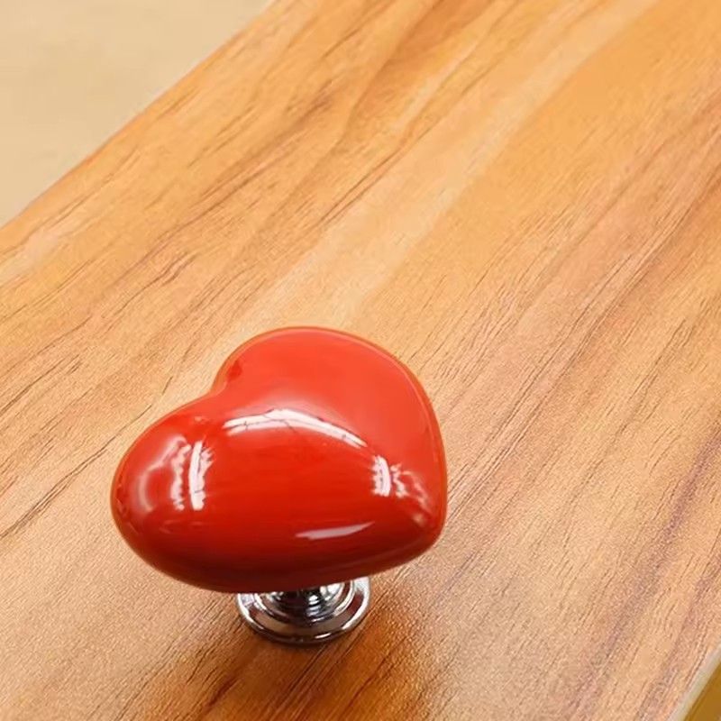 1pc Colorful Love Heart Shaped Plastic Toilet Tank Button Help Adhesive Handle, Portable Accessory Handle Press Tool