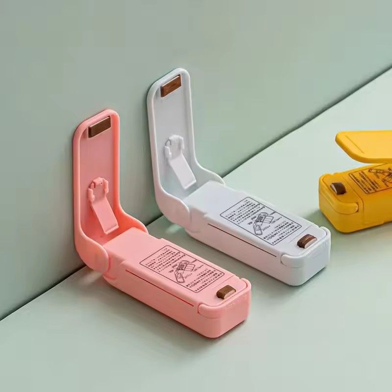 Mini Packaging Sealer, Insulated Plastic Bag for Food, Portable Sealing for Snacks, Kitchen Tools