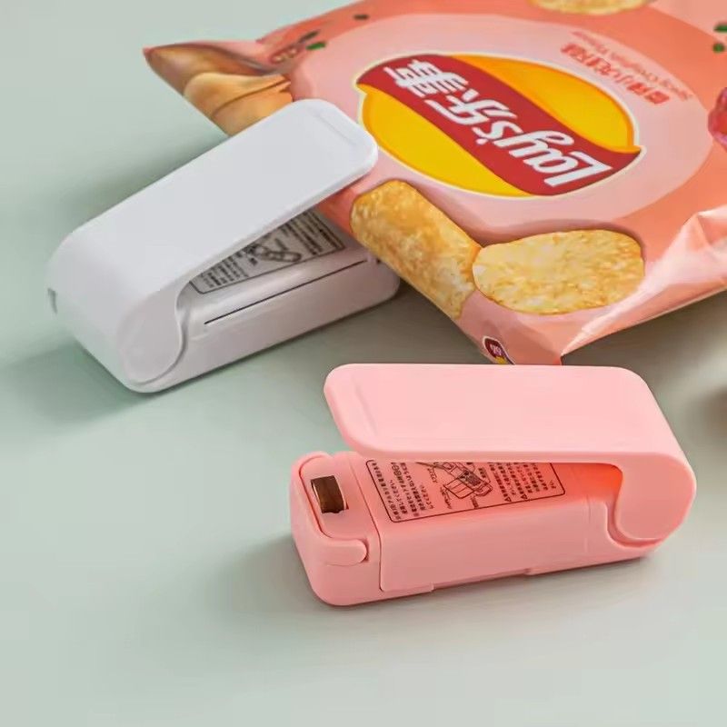 Mini Packaging Sealer, Insulated Plastic Bag for Food, Portable Sealing for Snacks, Kitchen Tools