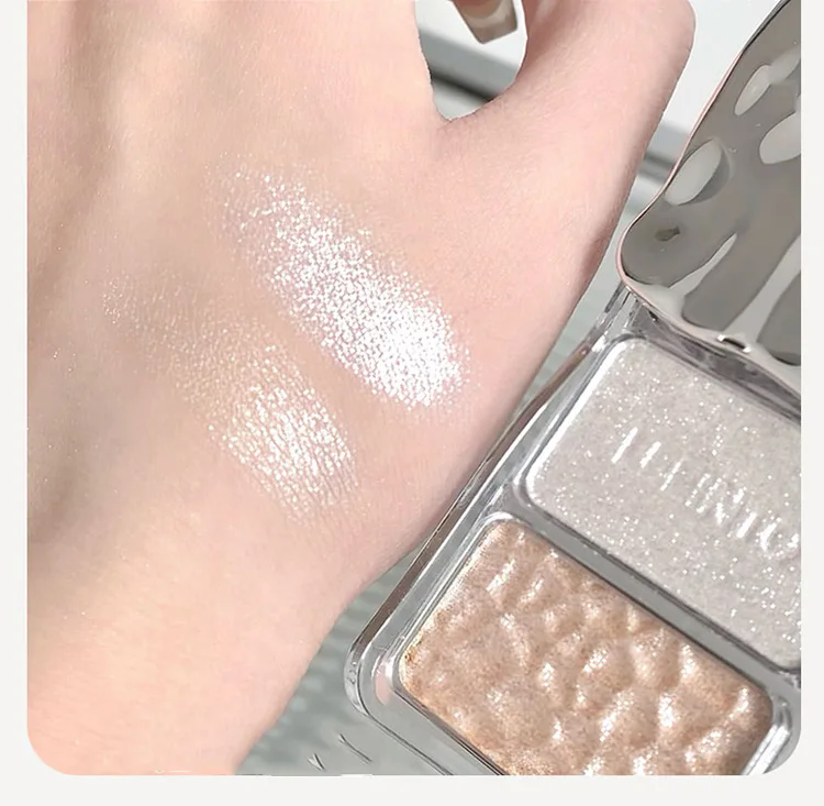 1PC  Two-color Highlight Powder, Brightening the Face, Ultra-Fine Soft Texture for Natural Glow, Enhances Facial Dimension