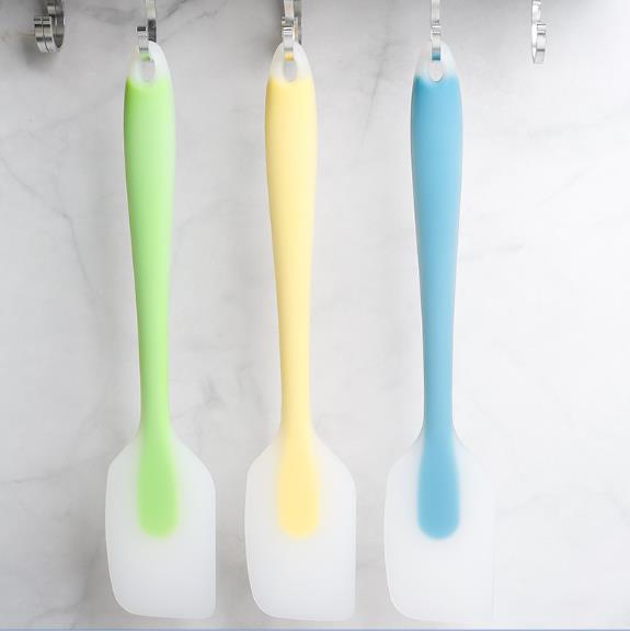 1PC  Cake Tools Items Cream Kitchen Utensils Silicone Spatula for Pastry Knife Cookie Cutter  Baking Supplies