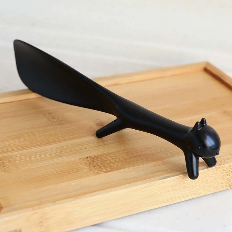 1PCShoe Accessory Tool Squirrel Shoe Horn Long Handled Shoehorn for Men Women Kids Seniors Shaped Shoe Puller Slip-on Aid Lifter