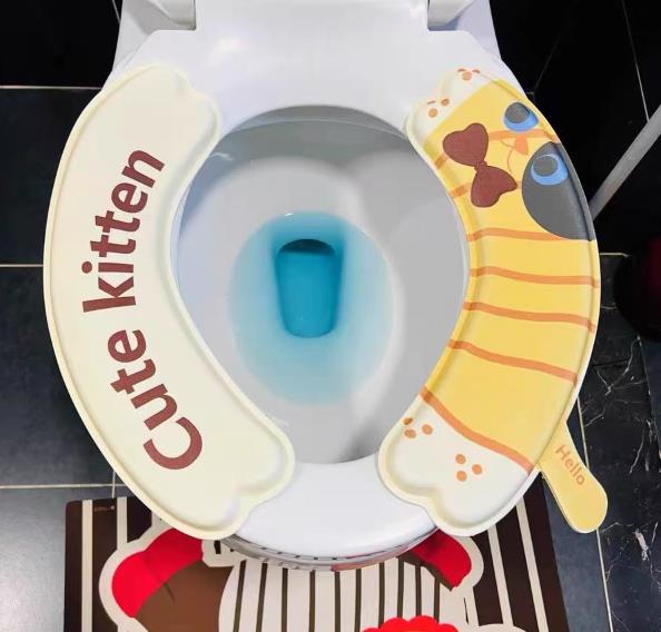1Pair  Cartoon Toilet Seat Cover Mat Warm Soft Toilet Cover Seat Lid Pad Bathroom Closestool Protector Bathroom Accessories Set