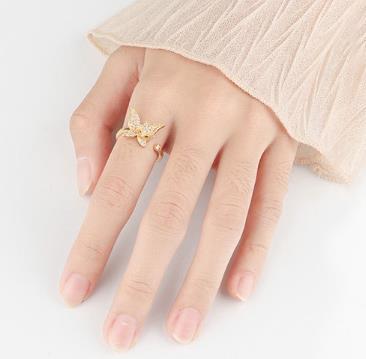 1PC  Fashion  Ring Anxiety for Women Multiple Crystal Flower Plant Finger Ring Girls Rotate Anti Stress Wedding Jewelry