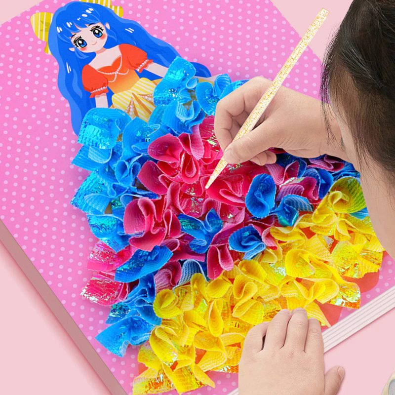 1 Set of puzzle puncture drawing card board children's pocket set for girls DIY dressing hedgehog princess peacock fabric toy