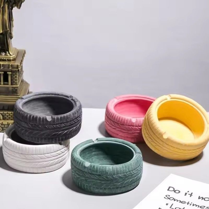 1PC   American Retro Personality Trend Tire Ashtray Creative Home Bar Nordic Ins Decorative Ornaments Ashtray