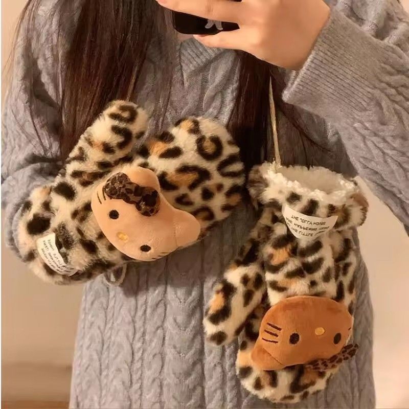 1Pair  Sanrio HelloKitty Mother Anti-freezing Gloves Winter Windproof Thick Warm Scarf Plush Neck Refers To Leopard Gloves