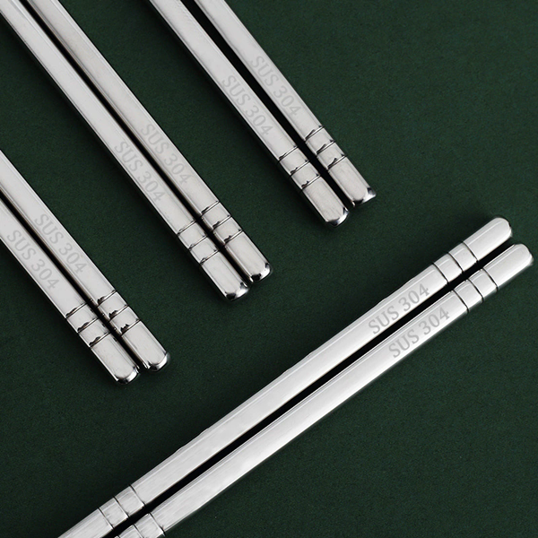 5Pair  Stainless Steel Chopsticks Household Round Metal Chop Sticks Japanese Sushi Food Stick Cutlery Sets Kitchen Tableware