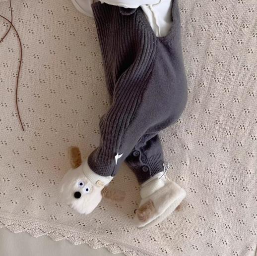 1PairNew Baby Shoes 0-1 Year Old Cartoon Shoes and Socks with One Piece, Non Dropping Heel, Thickened and Velvet Shoes and Socks