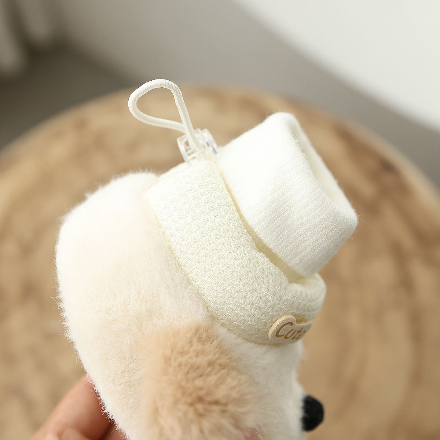 1PairNew Baby Shoes 0-1 Year Old Cartoon Shoes and Socks with One Piece, Non Dropping Heel, Thickened and Velvet Shoes and Socks