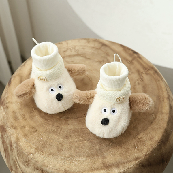 1PairNew Baby Shoes 0-1 Year Old Cartoon Shoes and Socks with One Piece, Non Dropping Heel, Thickened and Velvet Shoes and Socks