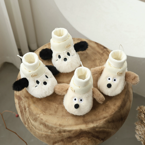 1PairNew Baby Shoes 0-1 Year Old Cartoon Shoes and Socks with One Piece, Non Dropping Heel, Thickened and Velvet Shoes and Socks