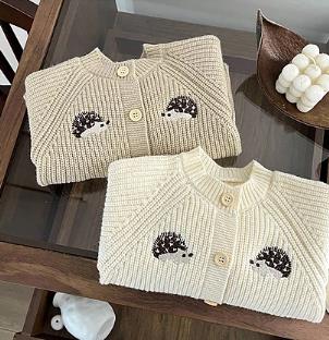 1PC   Newborn Baby Rompers Cartoon Hedgehog Embroidery Long Sleeved Knitted Jumpsuit Autumn Baby Sweater Outerwear
