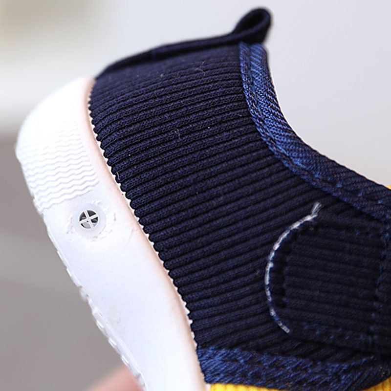 With Sound Baby Shoes Spring Autumn Infant Outwear Shoes Newborn First Walkers Little Boy Girl Shoes For Baby Pink, Gray