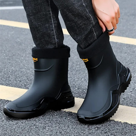 Classic Korean Black Anti-Slip Men's Rubber Boots Short Tube Sports Style Thickened Environmental Protection Water Shoes Zapatos