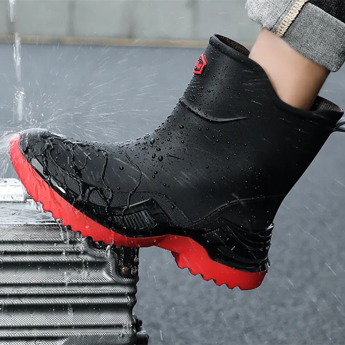 Classic Korean Black Anti-Slip Men's Rubber Boots Short Tube Sports Style Thickened Environmental Protection Water Shoes Zapatos