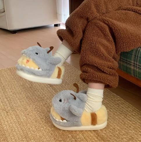 Women House Fur Slippers Casual Cute 3D-shaped Shark Bee Design Grey Winter Indoor Non-slip Warm Soft Soles Comfy Home Fluffy