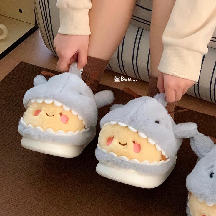 Women House Fur Slippers Casual Cute 3D-shaped Shark Bee Design Grey Winter Indoor Non-slip Warm Soft Soles Comfy Home Fluffy